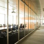 The full height glass elevation enhances the openess of this work environment.